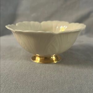 Lenox Dorian Cream and Gold Scalloped Pedestal Bowl or Cabbage Bowl or Nut Dish